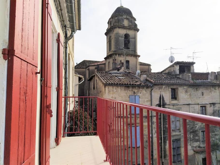 Bel Appartement Au Coeur De La Cite Medievale Sommieres Luaran gambar